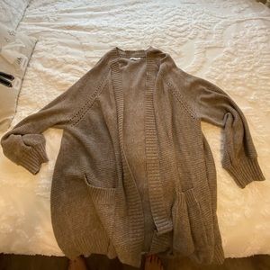 AMERICAN EAGLE CARDIGAN